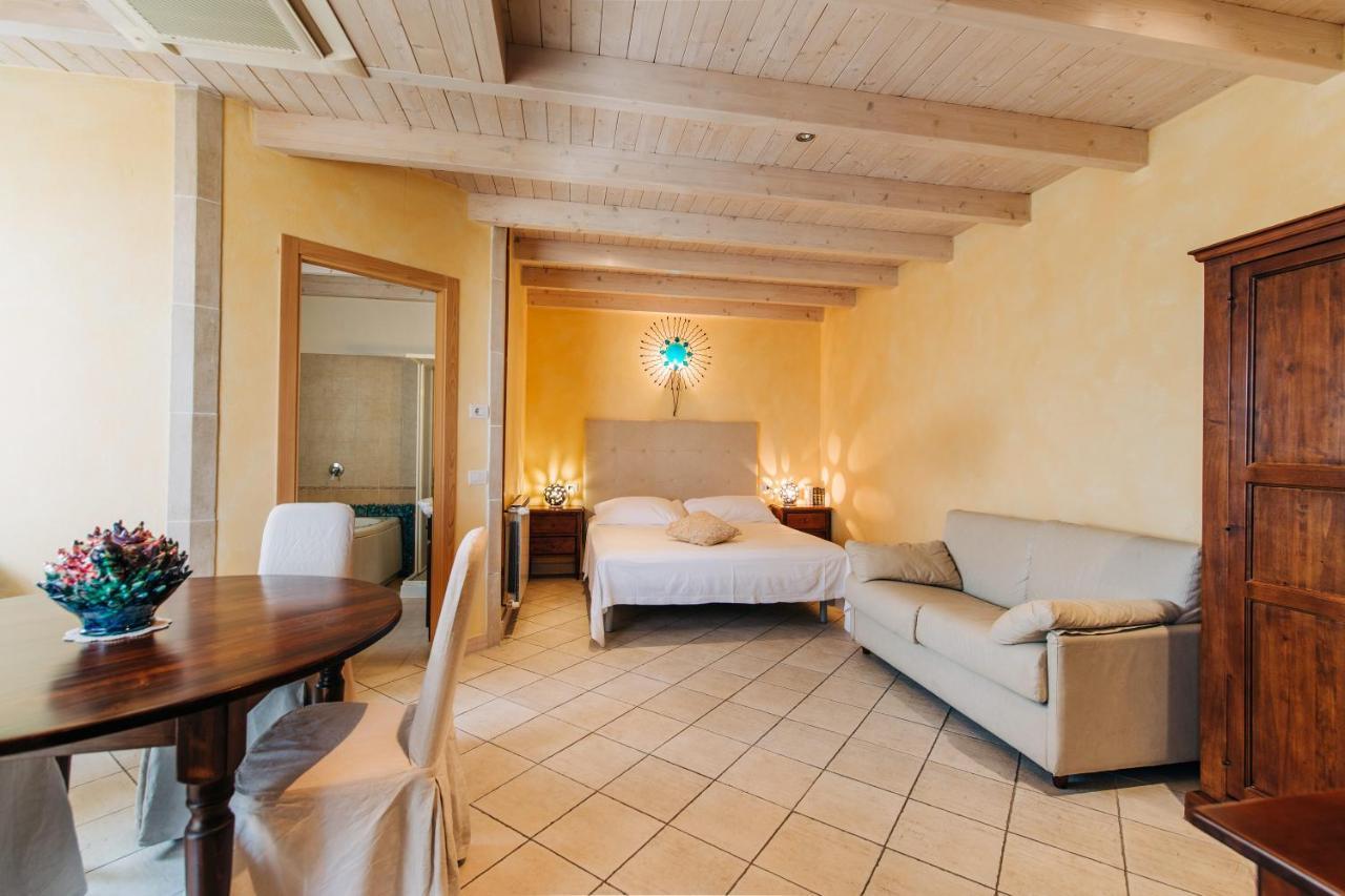 Locanda Belvedere Saludecio Екстериор снимка