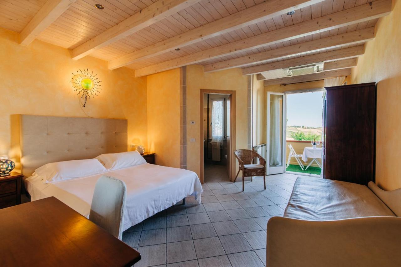 Locanda Belvedere Saludecio Екстериор снимка